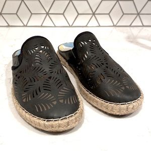 OluKai Espadrille Mules Slides Kaula Olu Ili Poi